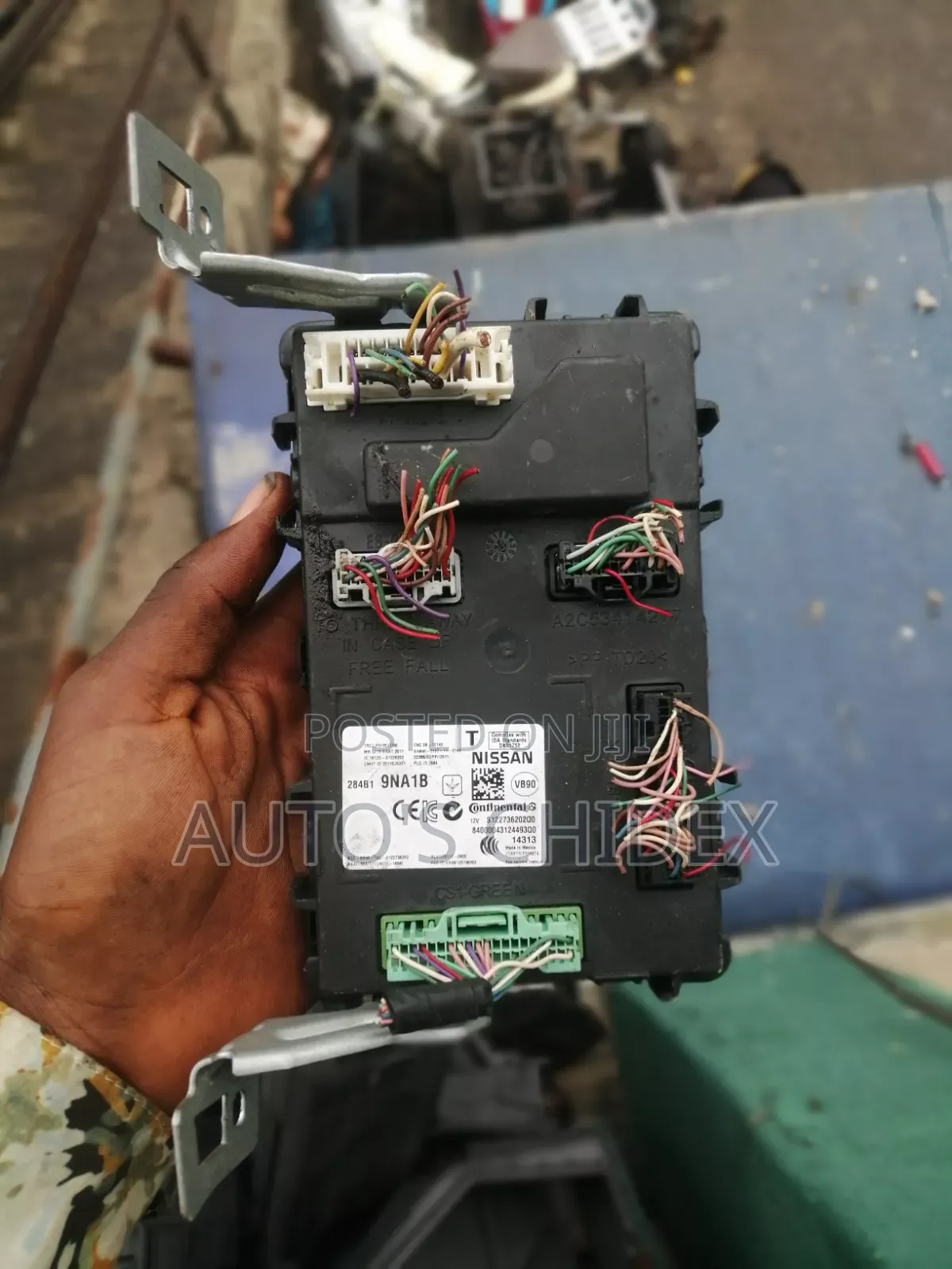 Complete Nissan (Bcm) Body Control Module 2010-2015