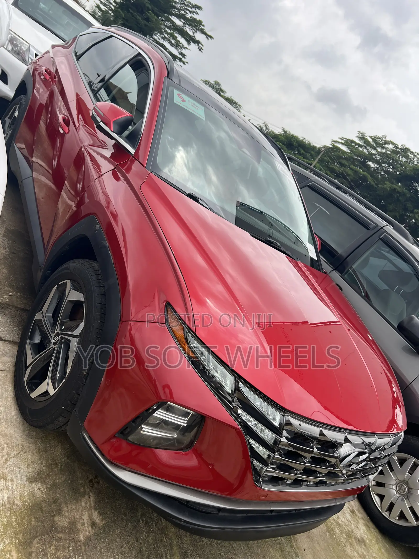 Hyundai Tucson 2023 Red