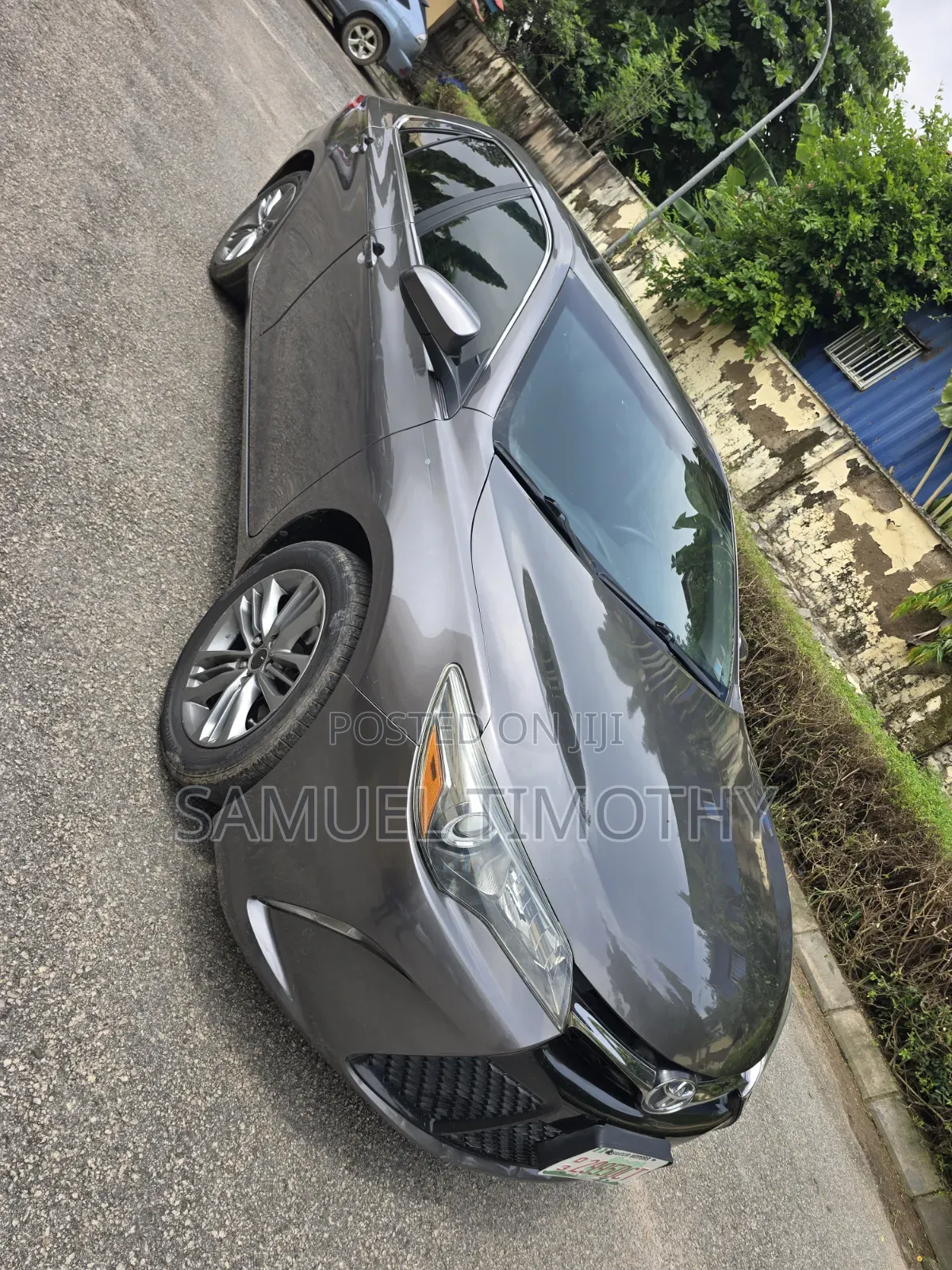 Toyota Camry SE 4dr Sedan (2.5L 4cyl 6A) 2017 Gray
