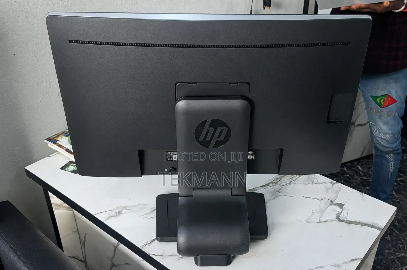 HP EliteDisplay E232 23" Full HD LED Monitor HDMI DisplayPort