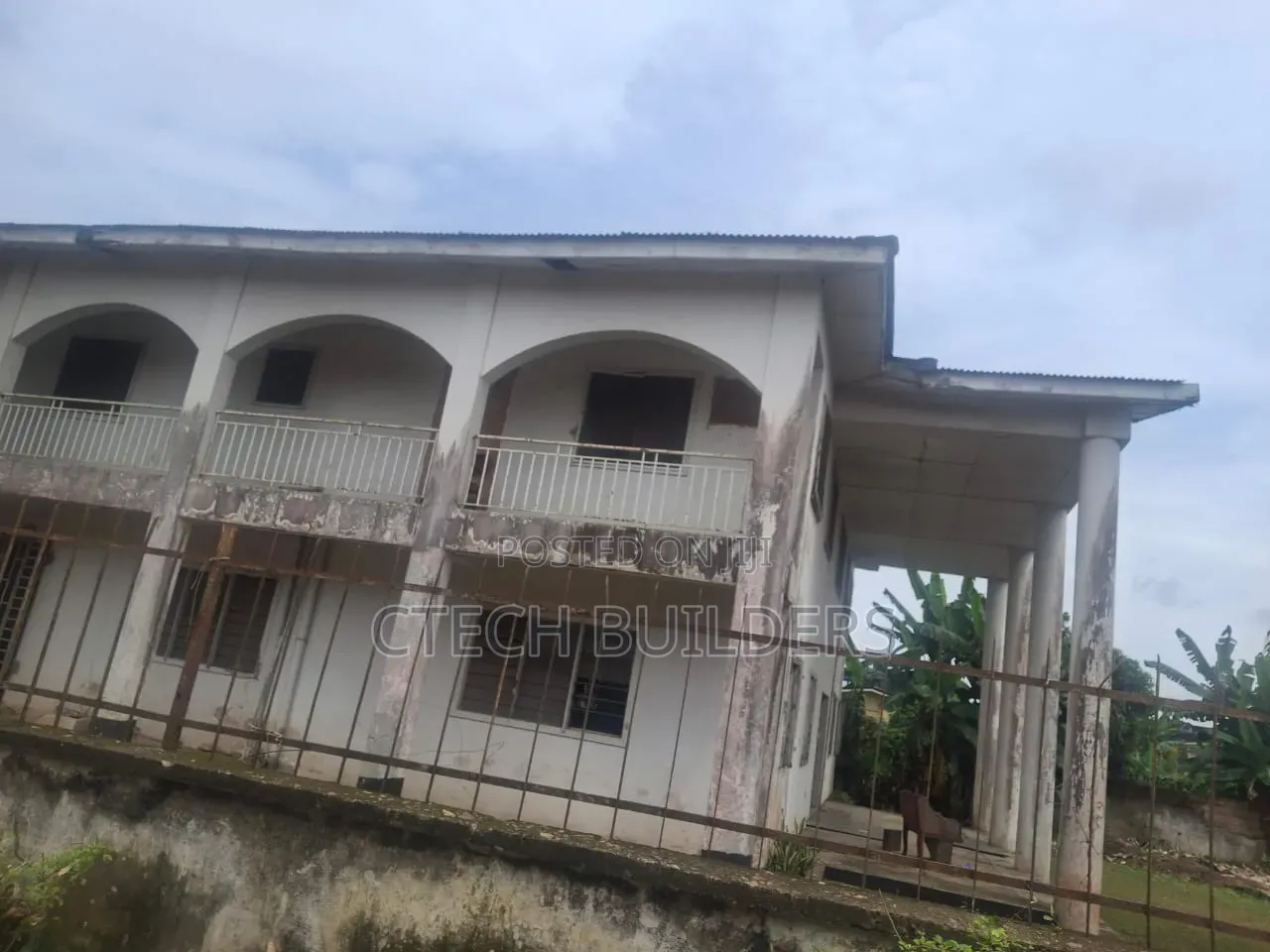 7bdrm Duplex in Benin City for sale