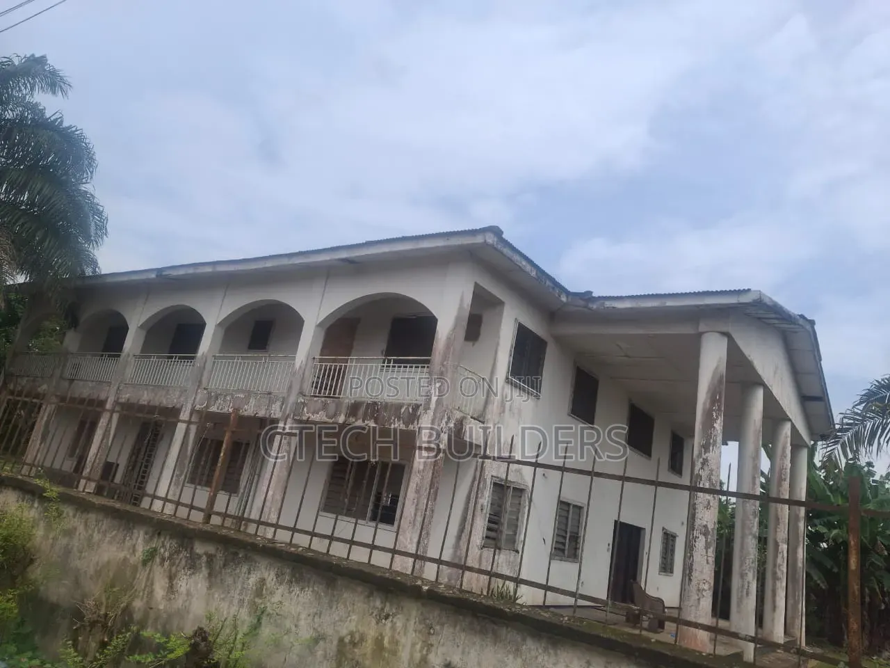 7bdrm Duplex in Benin City for sale