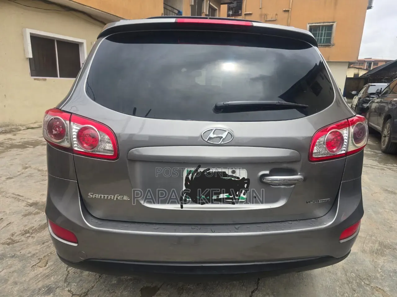 Hyundai Santa Fe 2.2 CRDi Automatic 2012 Silver