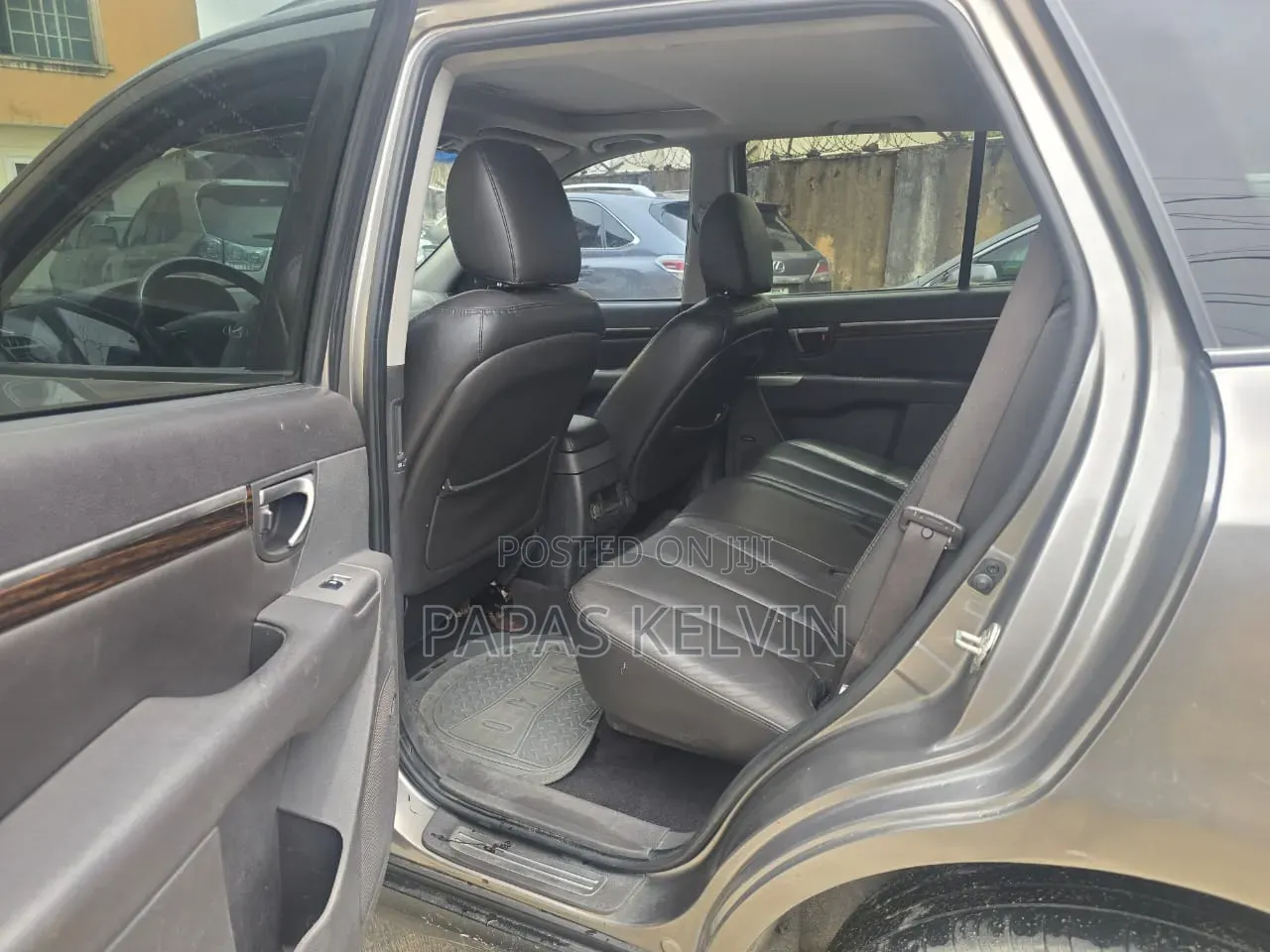 Hyundai Santa Fe 2.2 CRDi Automatic 2012 Silver