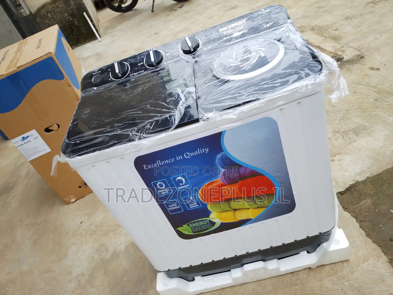 Efficient Skyrun 7kg Twin Tub Washing Machine