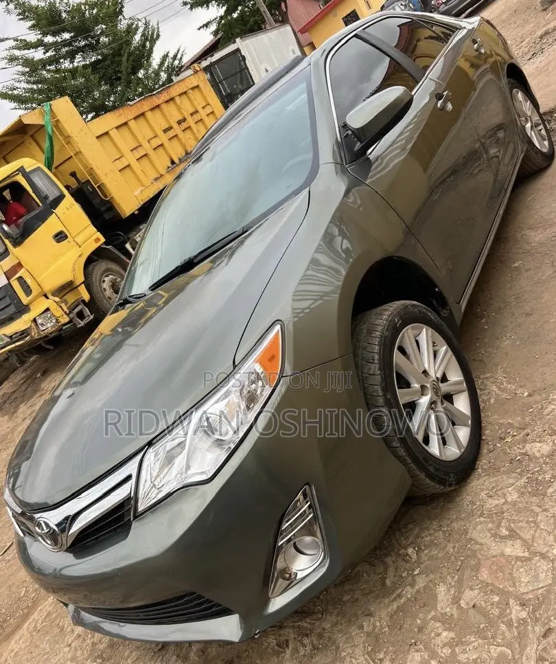 Toyota Camry 2013 Green