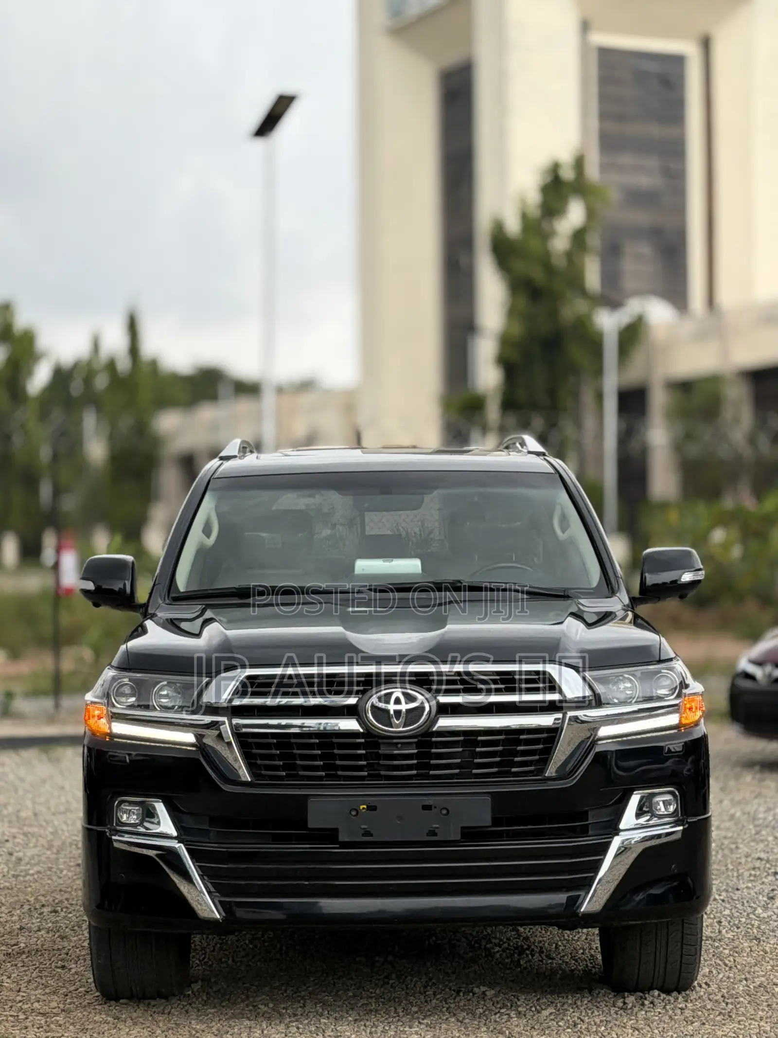 Toyota Land Cruiser 4.5 V8 GXR 2021 Black
