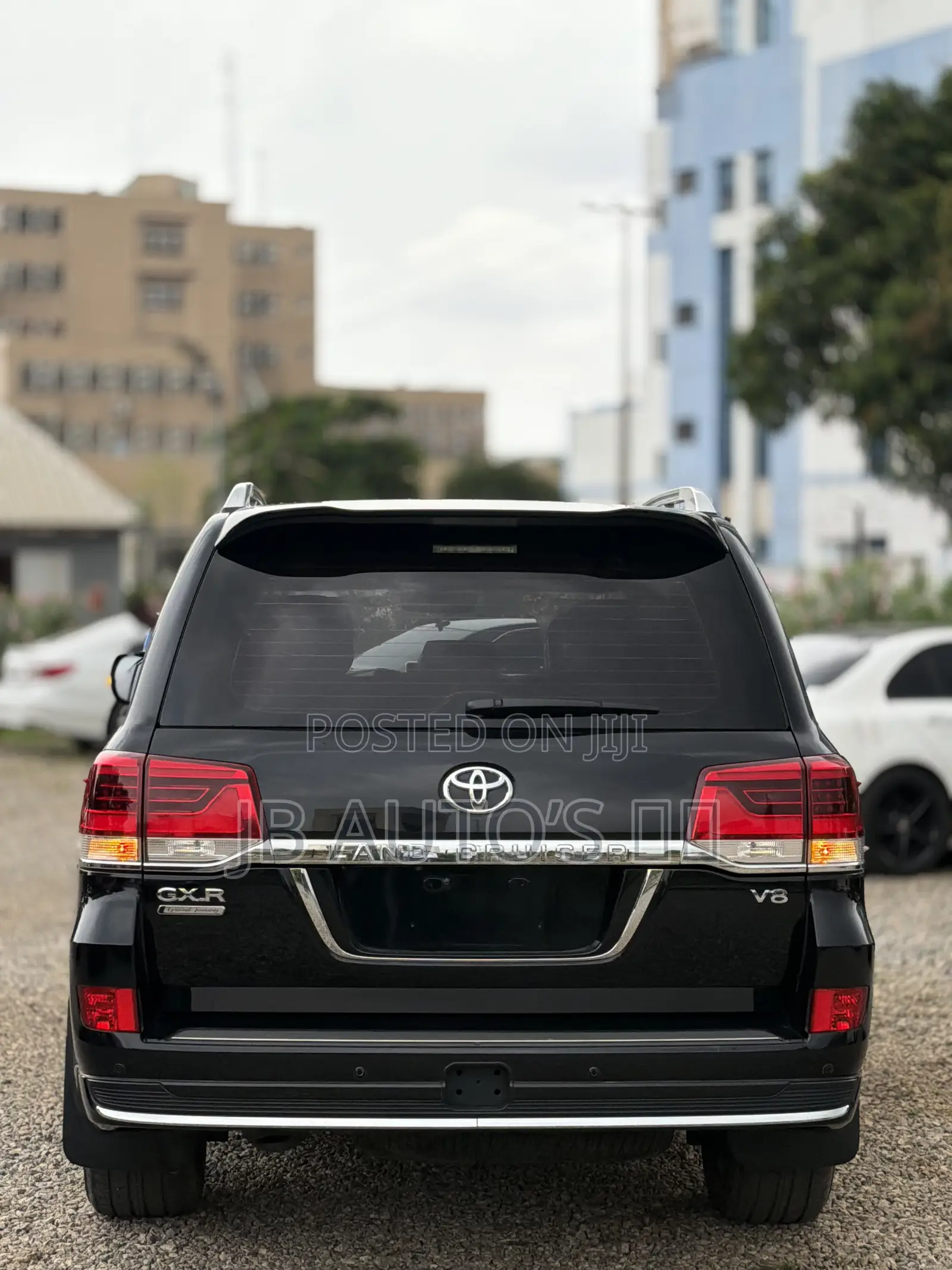 Toyota Land Cruiser 4.5 V8 GXR 2021 Black