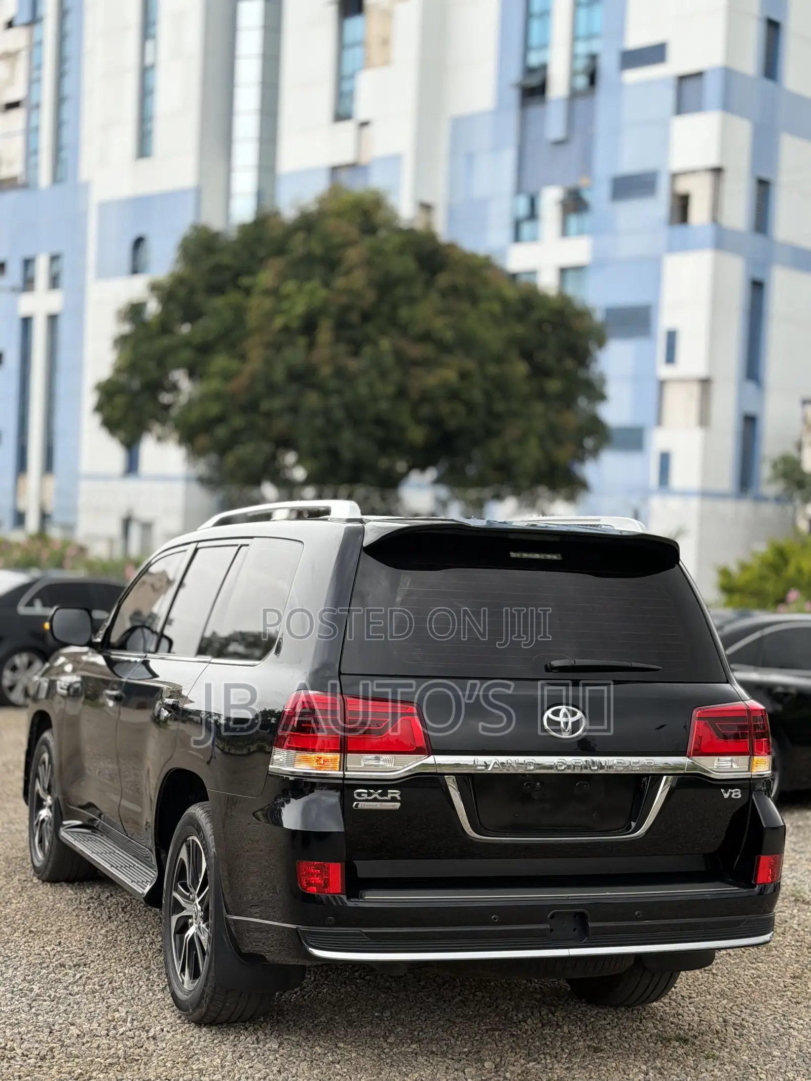 Toyota Land Cruiser 4.5 V8 GXR 2021 Black