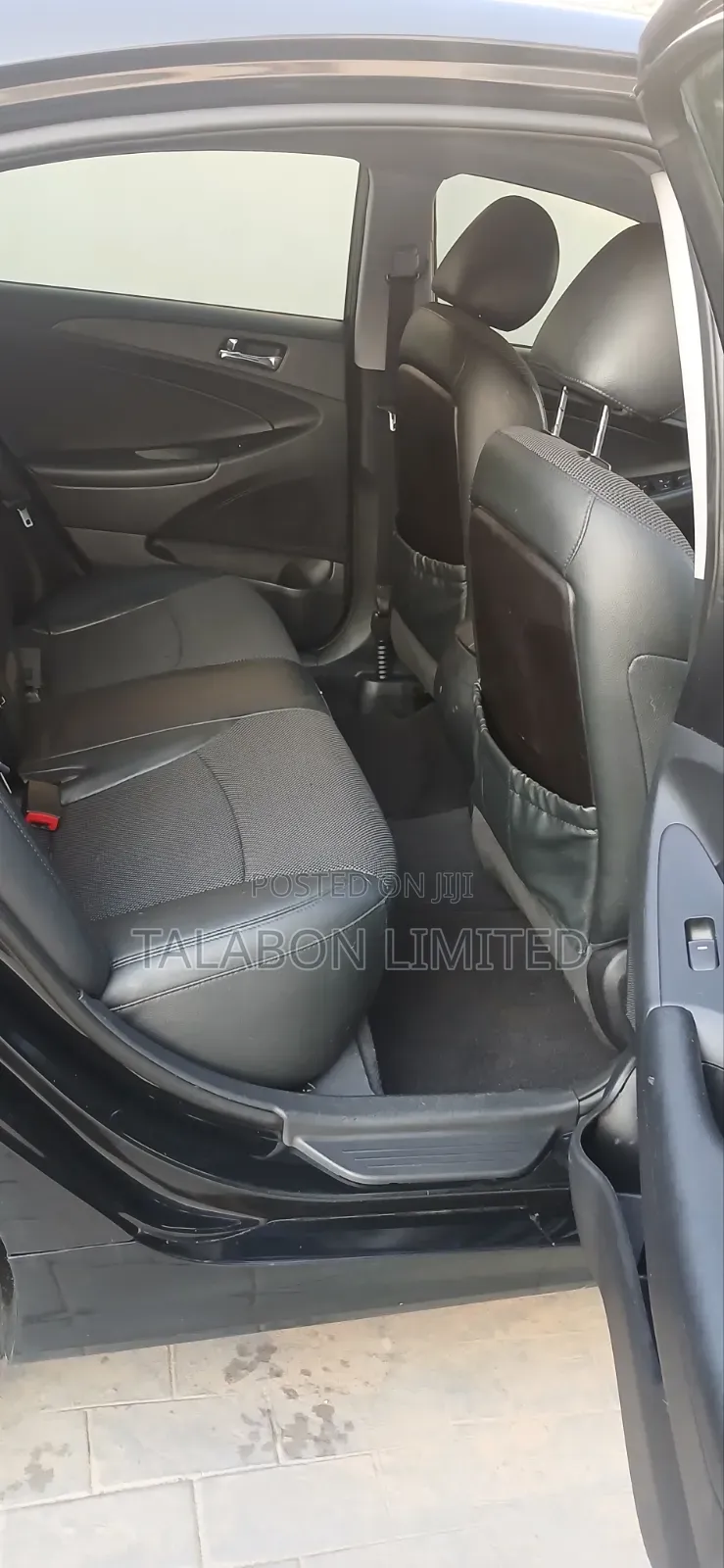 Hyundai Sonata Limited 2.0T Sedan (2.0L 4cyl 6A) 2012 Black