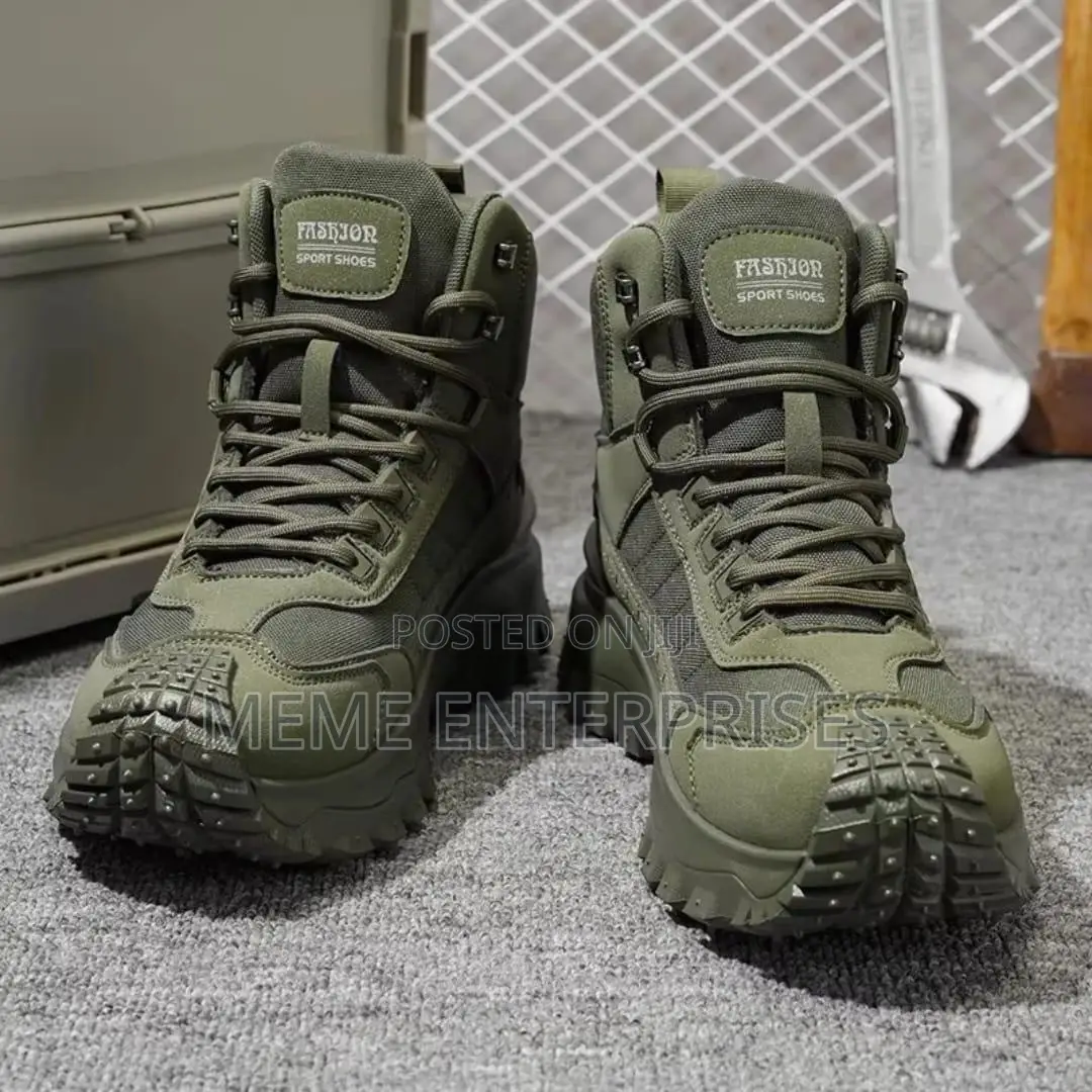Boots(black,army Green an Beige)