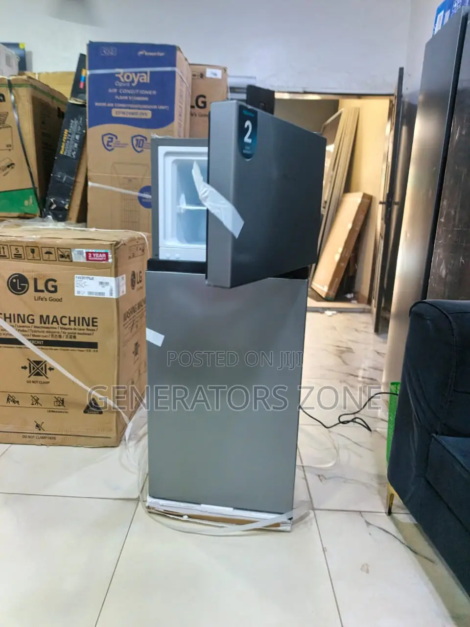 Top Selling Hisense Top Freezer Refrigerator-124l