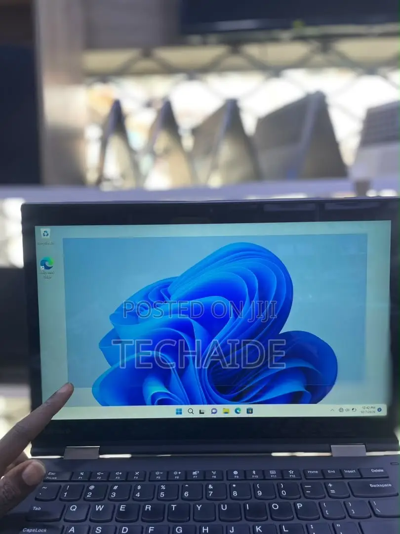 Laptop Lenovo ThinkPad X1 Yoga 8GB Intel Core i5 SSD 256GB