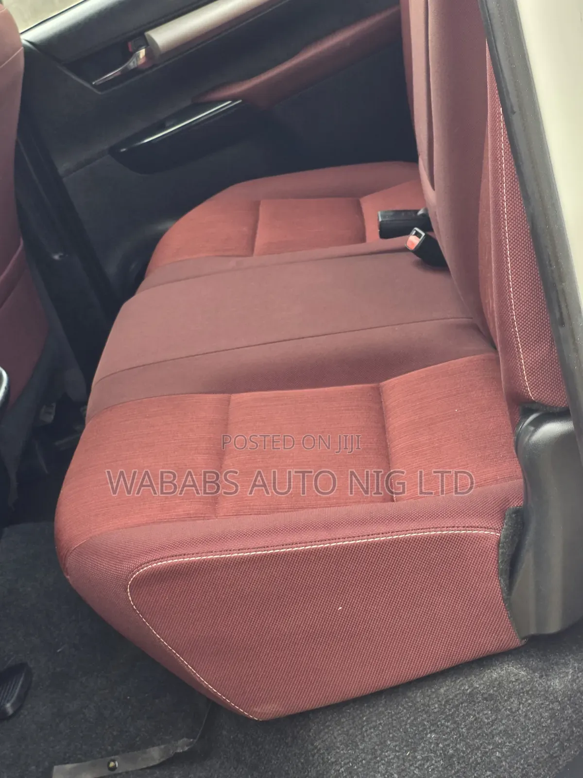 Toyota Hilux 2024 White
