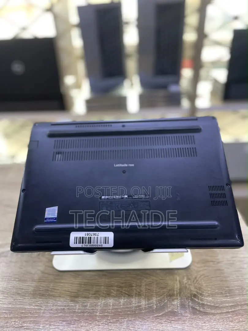 Laptop Dell Latitude 7390 8GB Intel Core i7 SSD 256GB