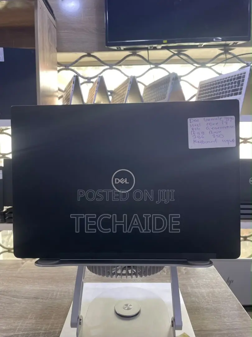 Laptop Dell Latitude 7390 8GB Intel Core i7 SSD 256GB