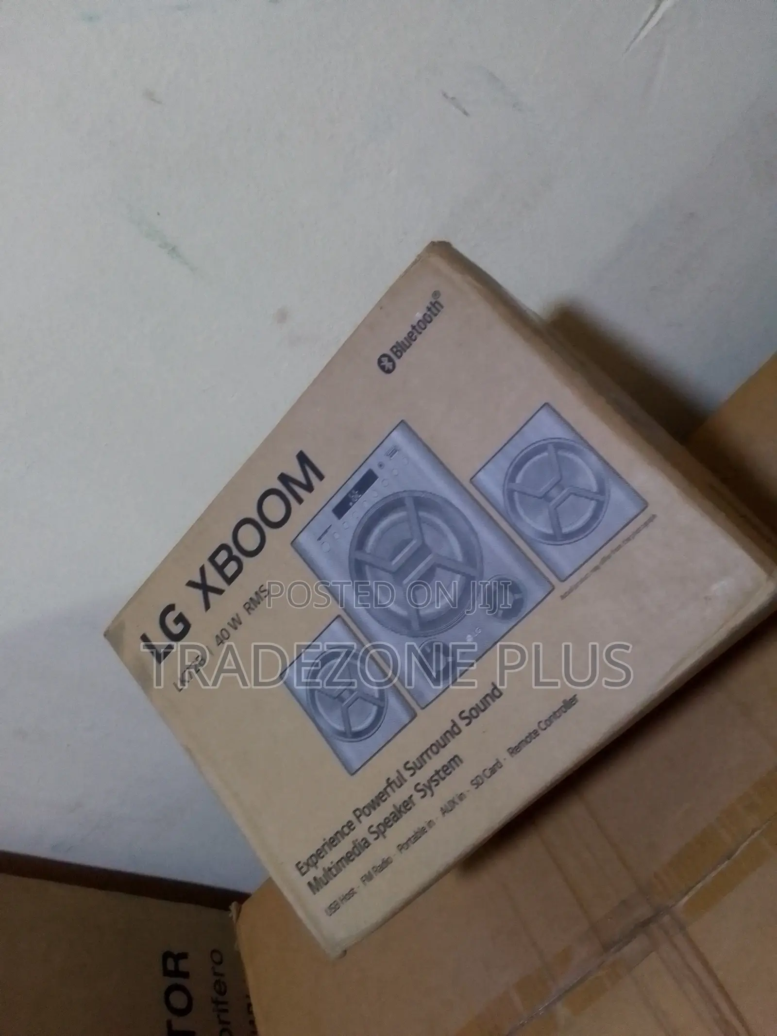 LG LK72B XBOOM Multimedia Audio Speaker for Home