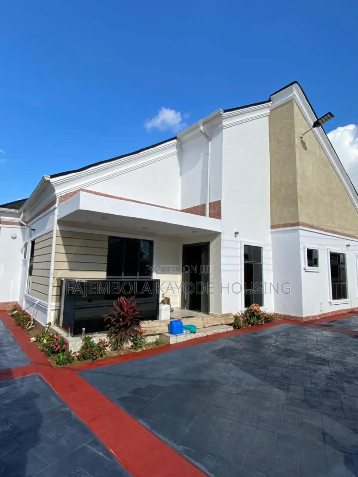 3bdrm Bungalow in Lkk Are (Dss Estate), Jericho for sale