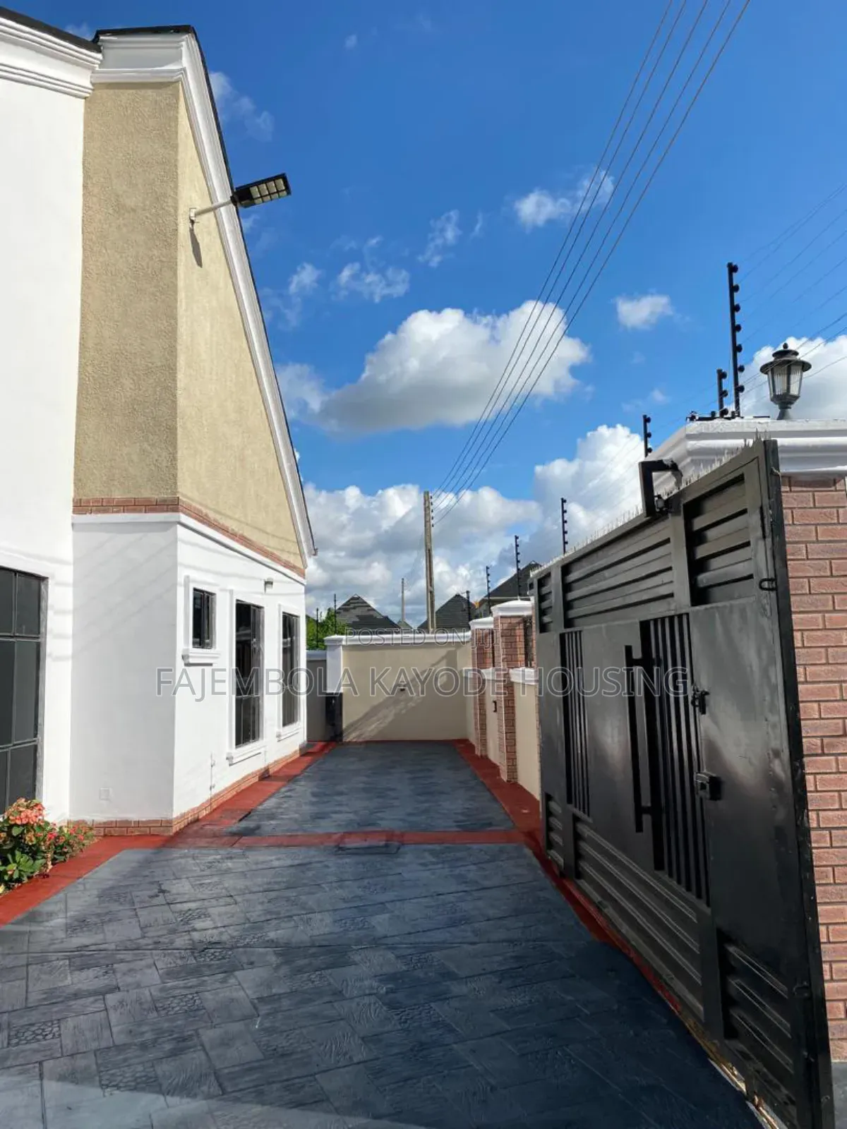 3bdrm Bungalow in Lkk Are (Dss Estate), Jericho for sale