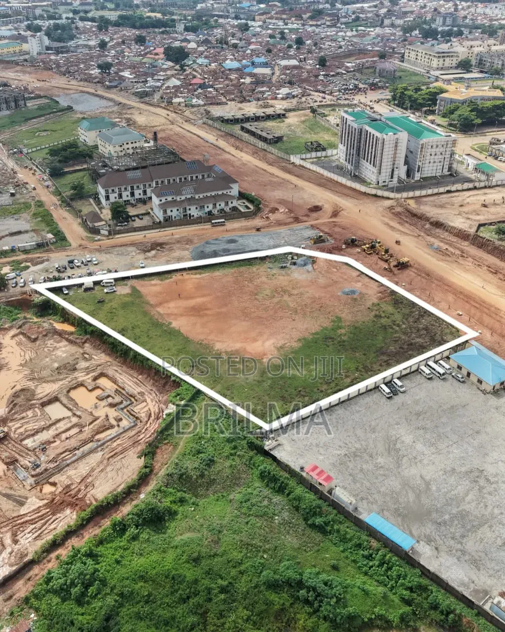 9,257 SQM of Commercial Land in Wuye for Sale