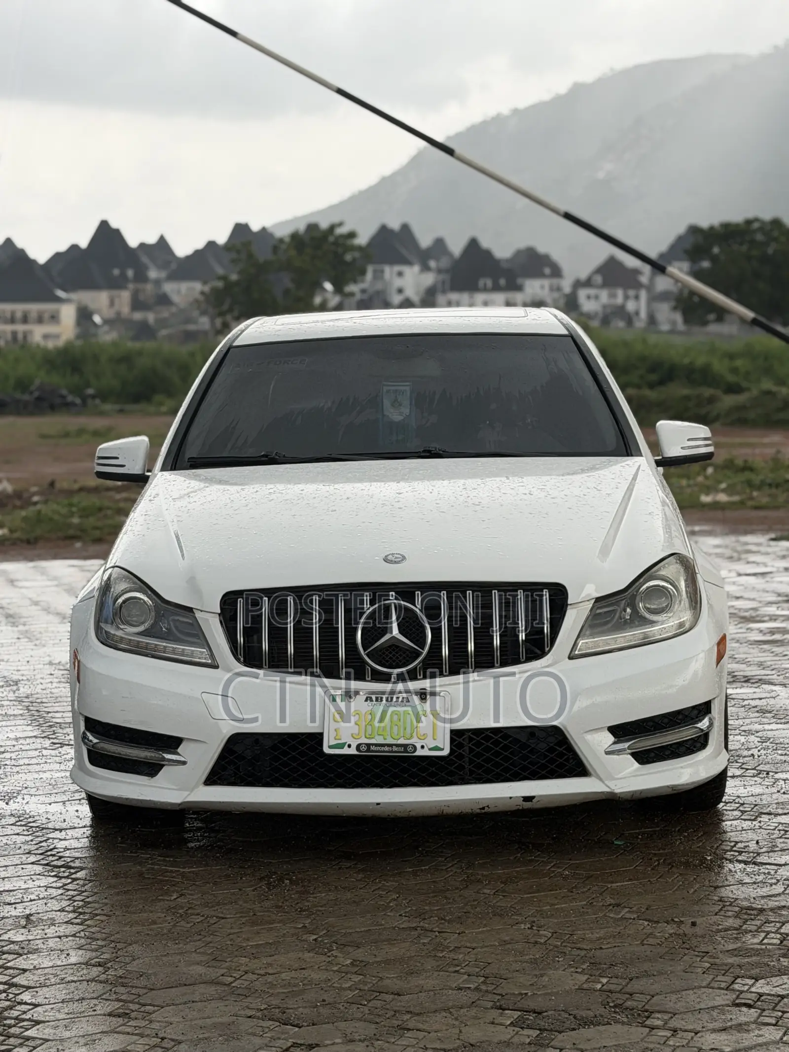 Mercedes-Benz C350 C 350 4MATIC AWD 2012 Red