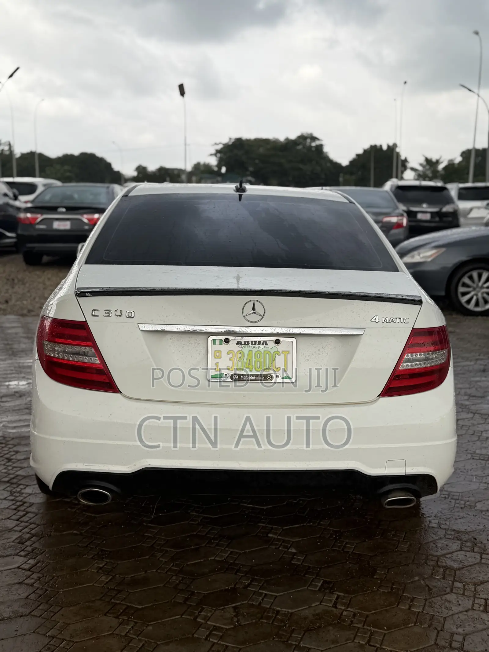 Mercedes-Benz C350 C 350 4MATIC AWD 2012 Red