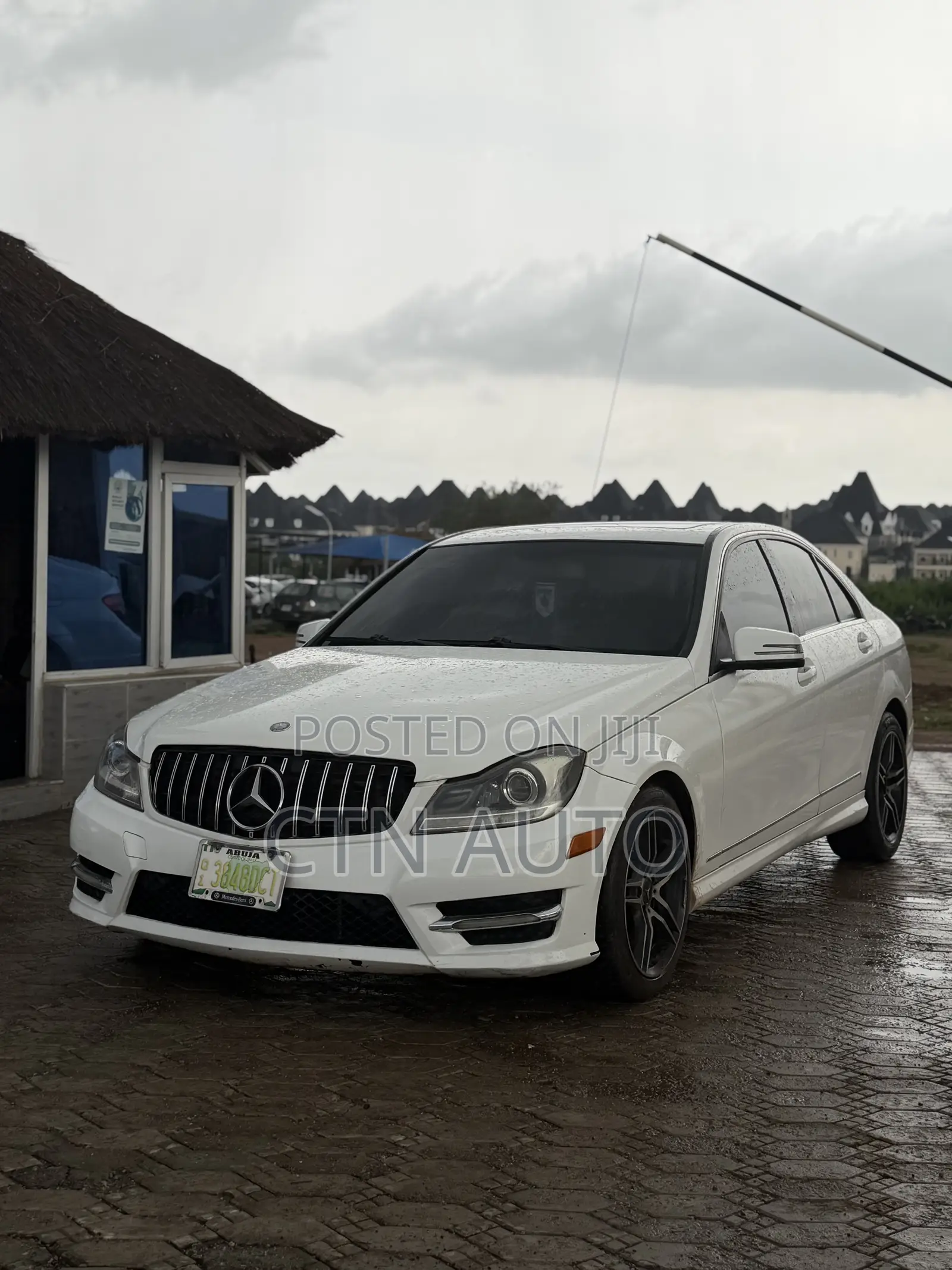 Mercedes-Benz C350 C 350 4MATIC AWD 2012 Red