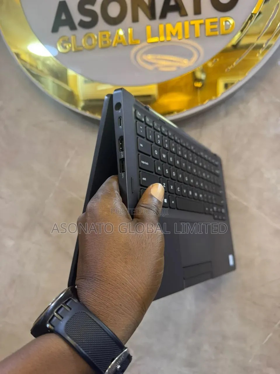 Laptop Dell Latitude 5300 2-in-1 8GB Intel Core i7 SSD 256GB