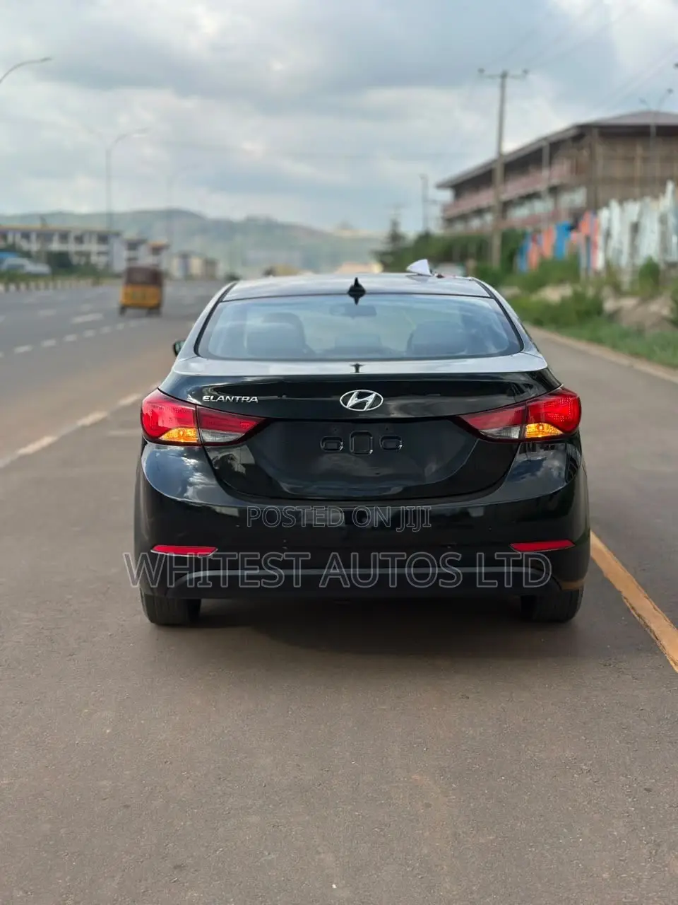 Hyundai Elantra SE 4dr Sedan (1.8L 4cyl 6A) 2015 Black