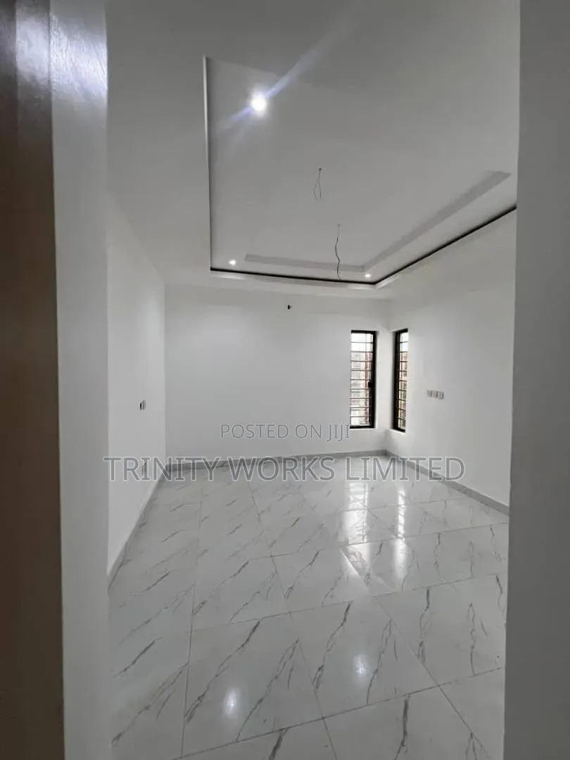 5bdrm Duplex in Nsukka for sale