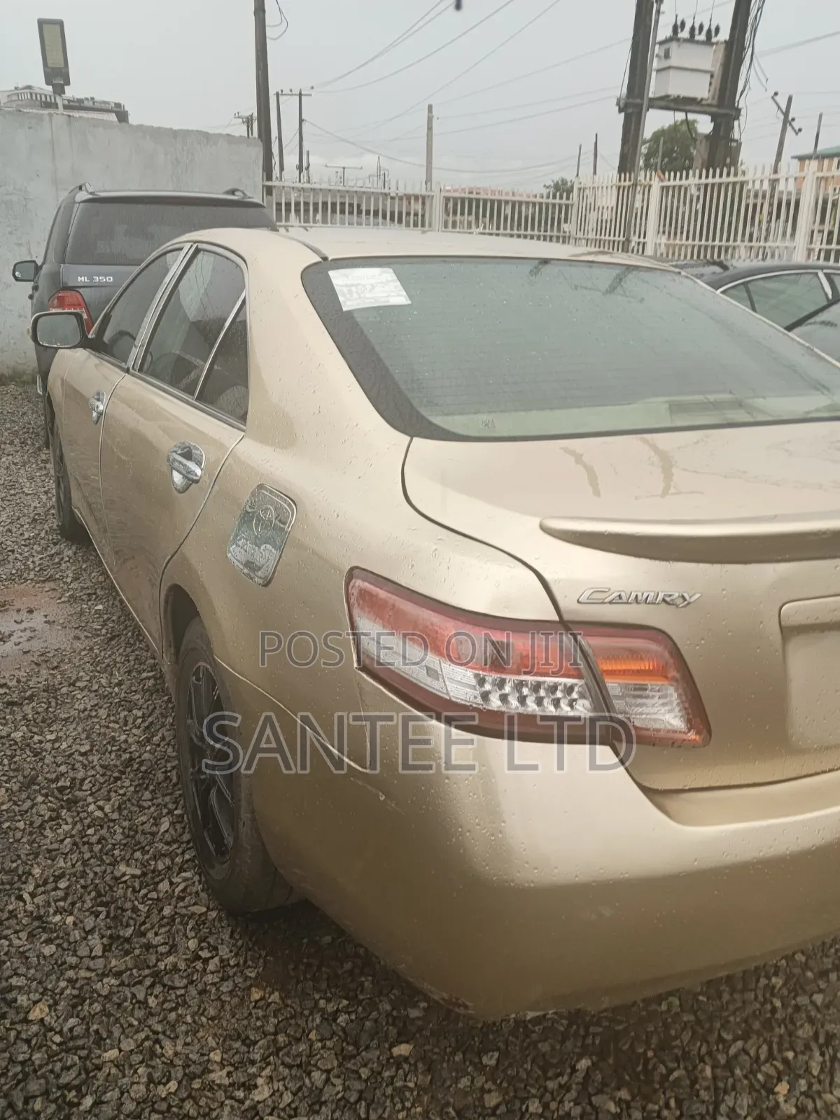 Toyota Camry 2007 Gold