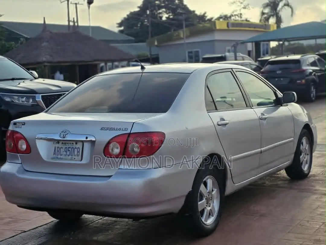 Toyota Corolla 2008 Silver