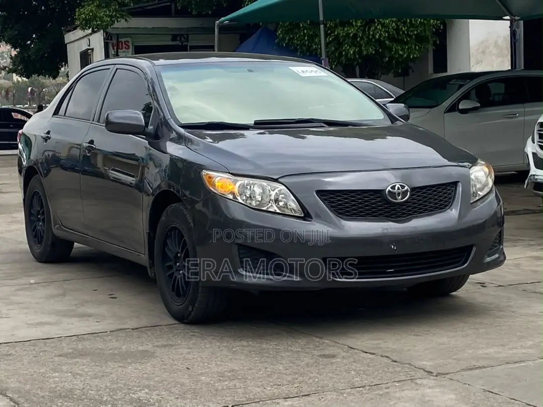 Toyota Corolla 2009 Gray