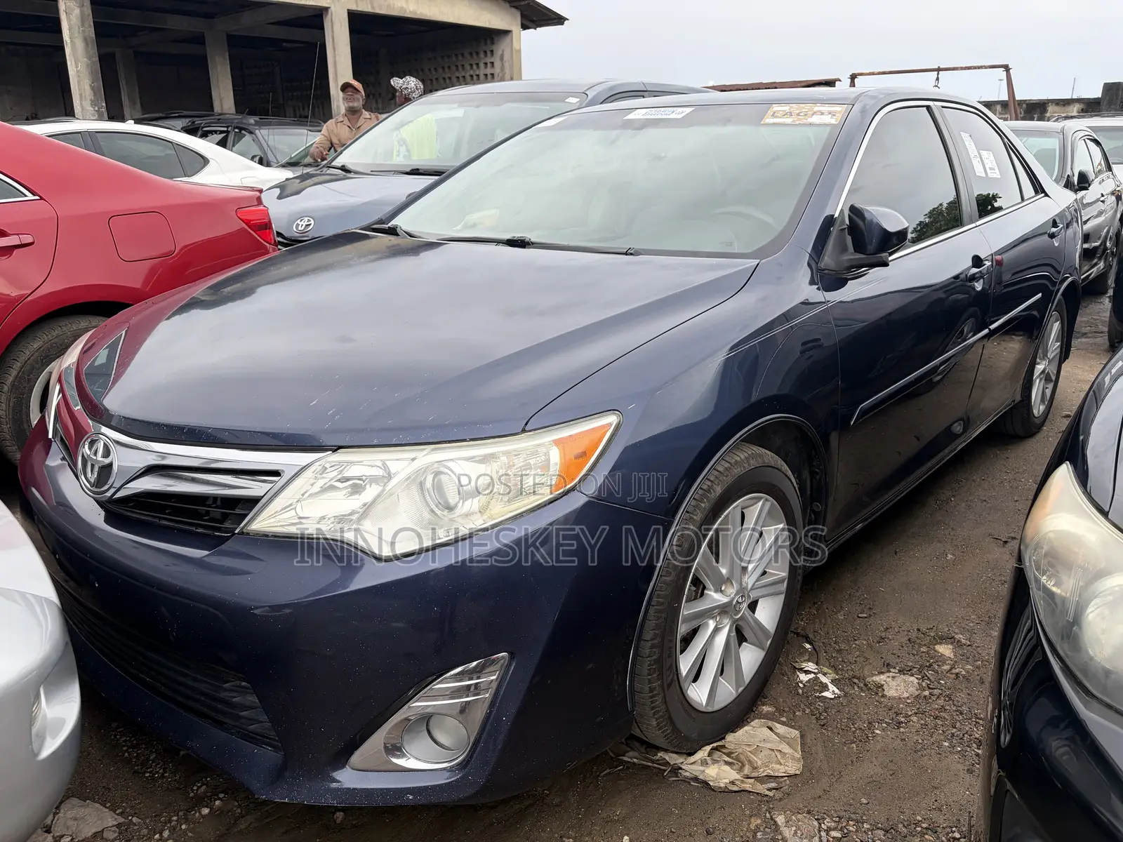 Toyota Camry XLE 4dr Sedan (2.5L 4cyl 6A) 2014 Blue