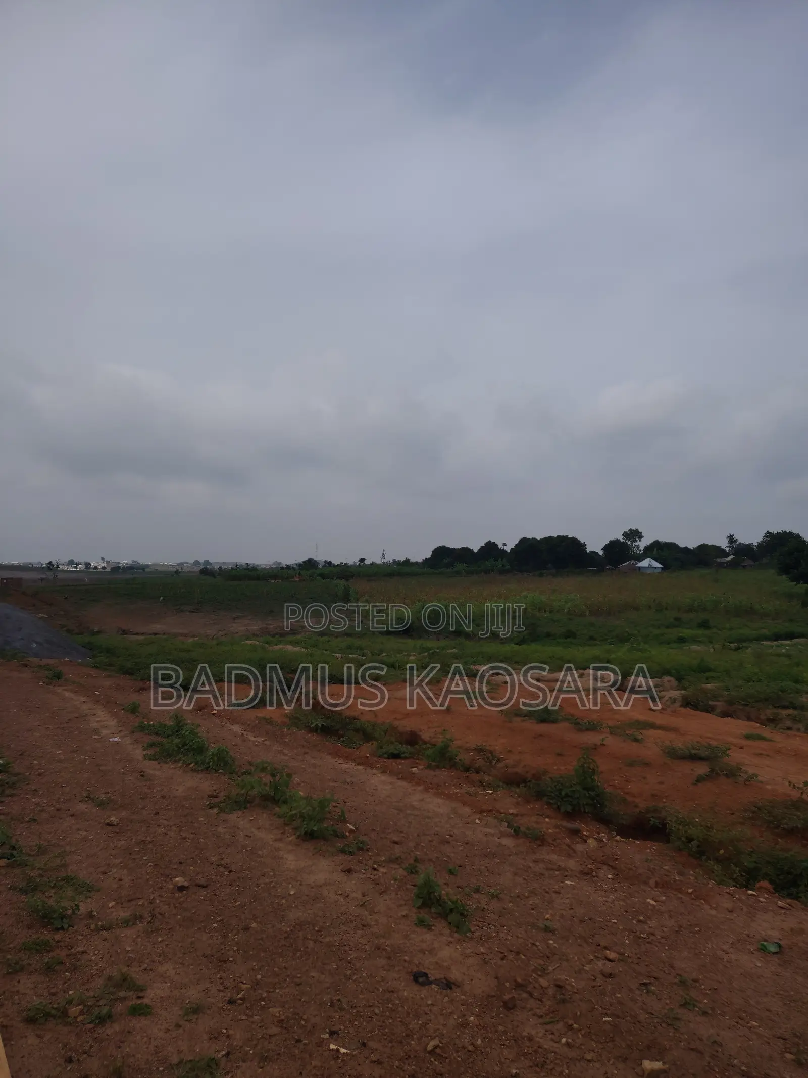 450SQM Est Land Ideal for 5 Bedroom Fully Detached Duplex With R of O