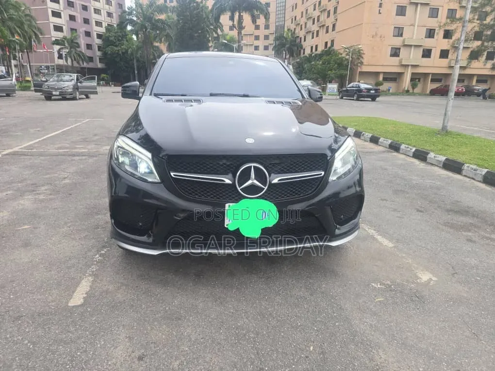 Mercedes-Benz GLE-Class 2016 Black