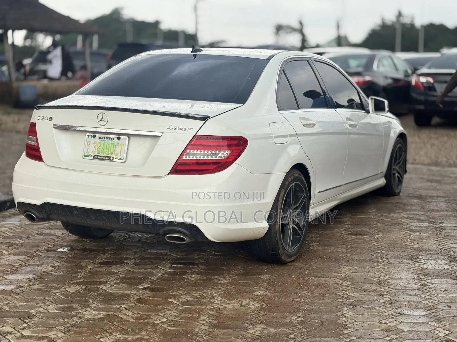 Mercedes-Benz C300 Sport 4Matic Sedan AWD (3.0L 6cyl 7A) 2012 White
