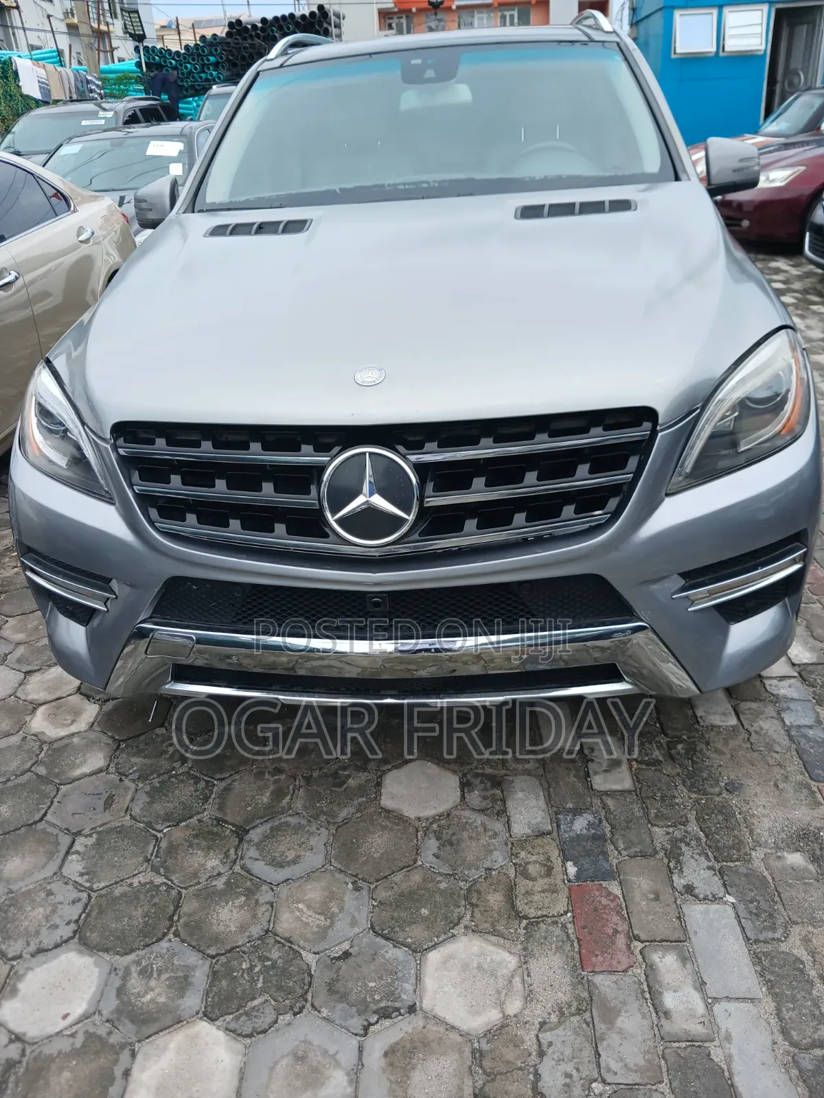 Mercedes-Benz M Class ML350 4MATIC 4dr SUV AWD (3.5L 6cyl 7A) 2015 Gray
