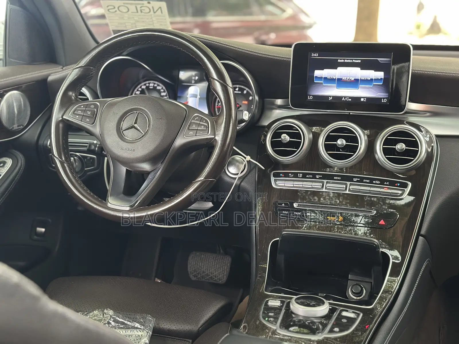 Mercedes-Benz GLC-Class 2018 White