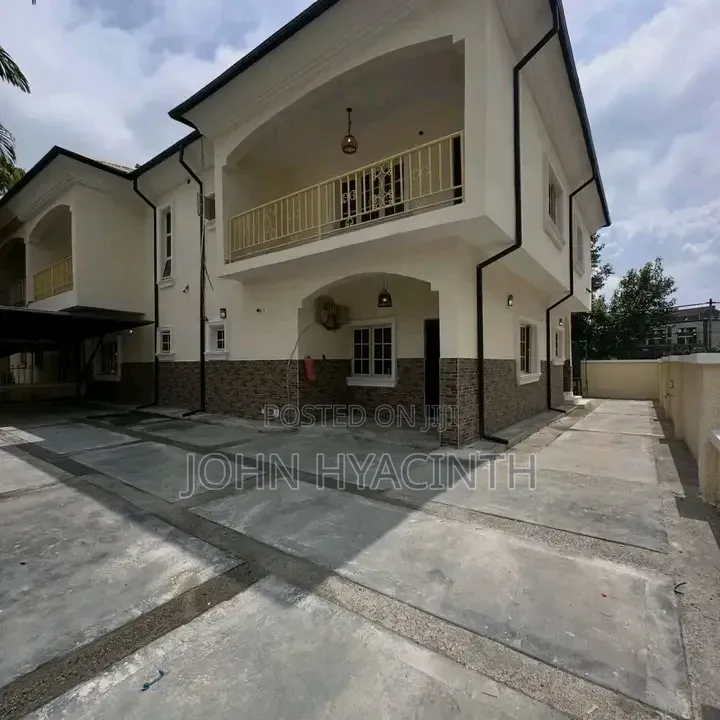 4bdrm House in Justice Estates, Bunkoro for sale