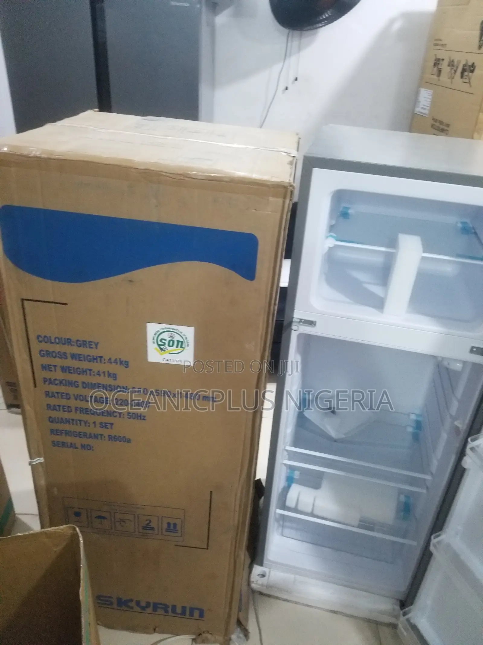 Skyrun BCD-200 Efficient Home Fridge