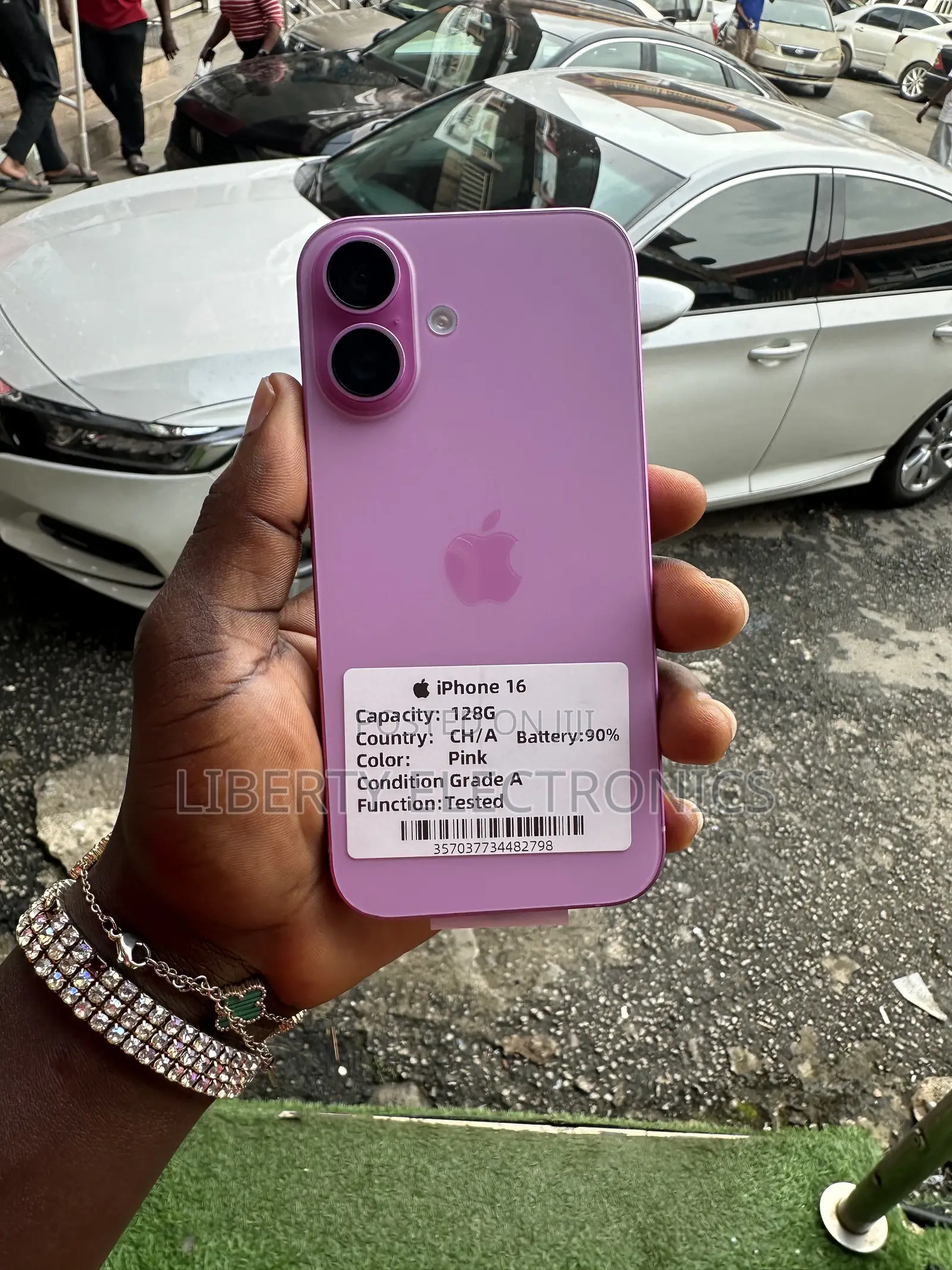 Apple iPhone 16 128 GB Pink