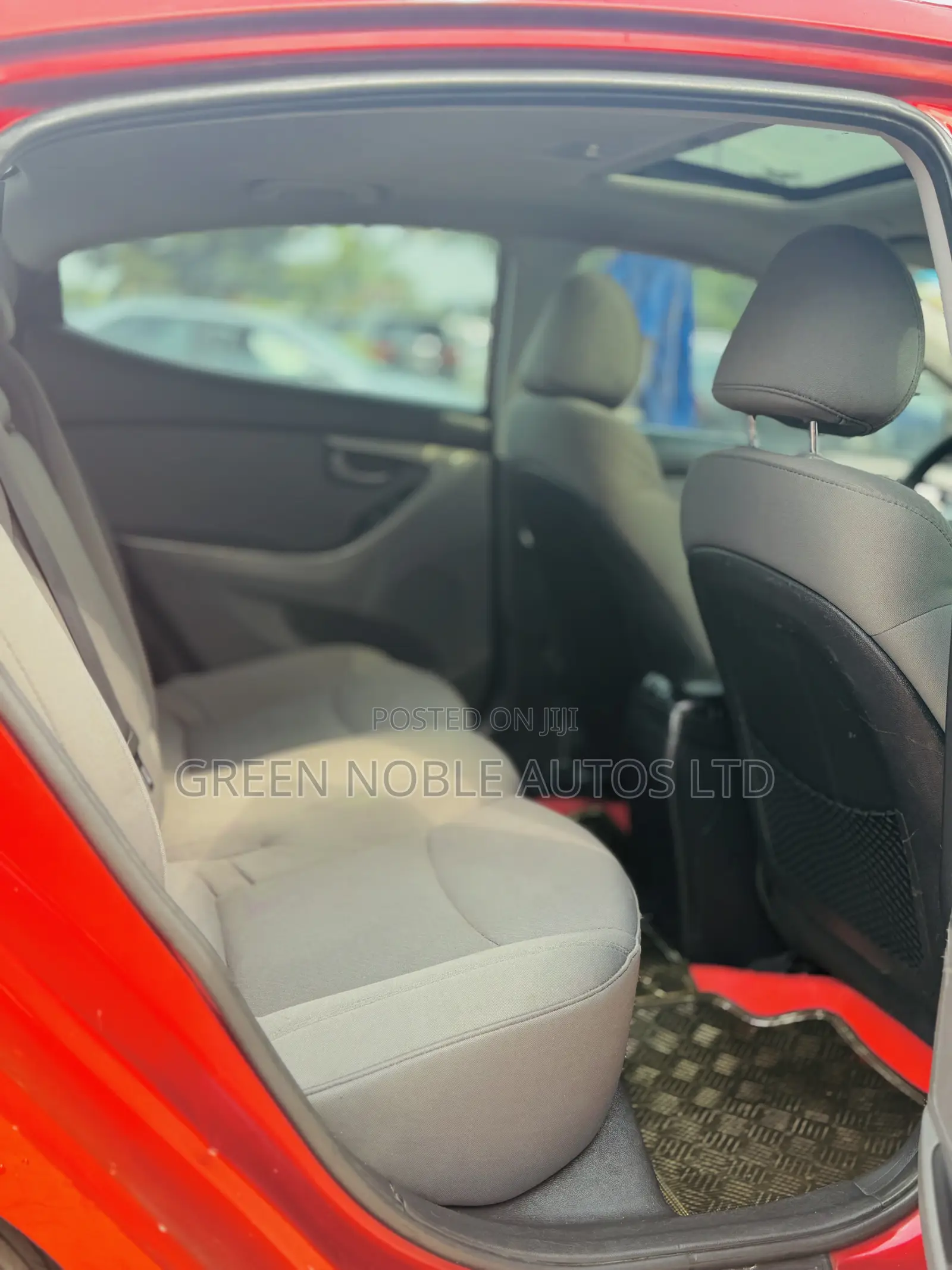 Hyundai Elantra Limited Sedan FWD (1.8L 4cyl 6A) 2013 Red