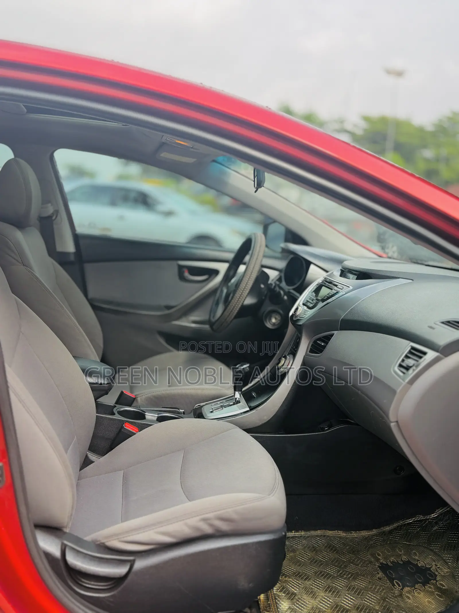 Hyundai Elantra Limited Sedan FWD (1.8L 4cyl 6A) 2013 Red