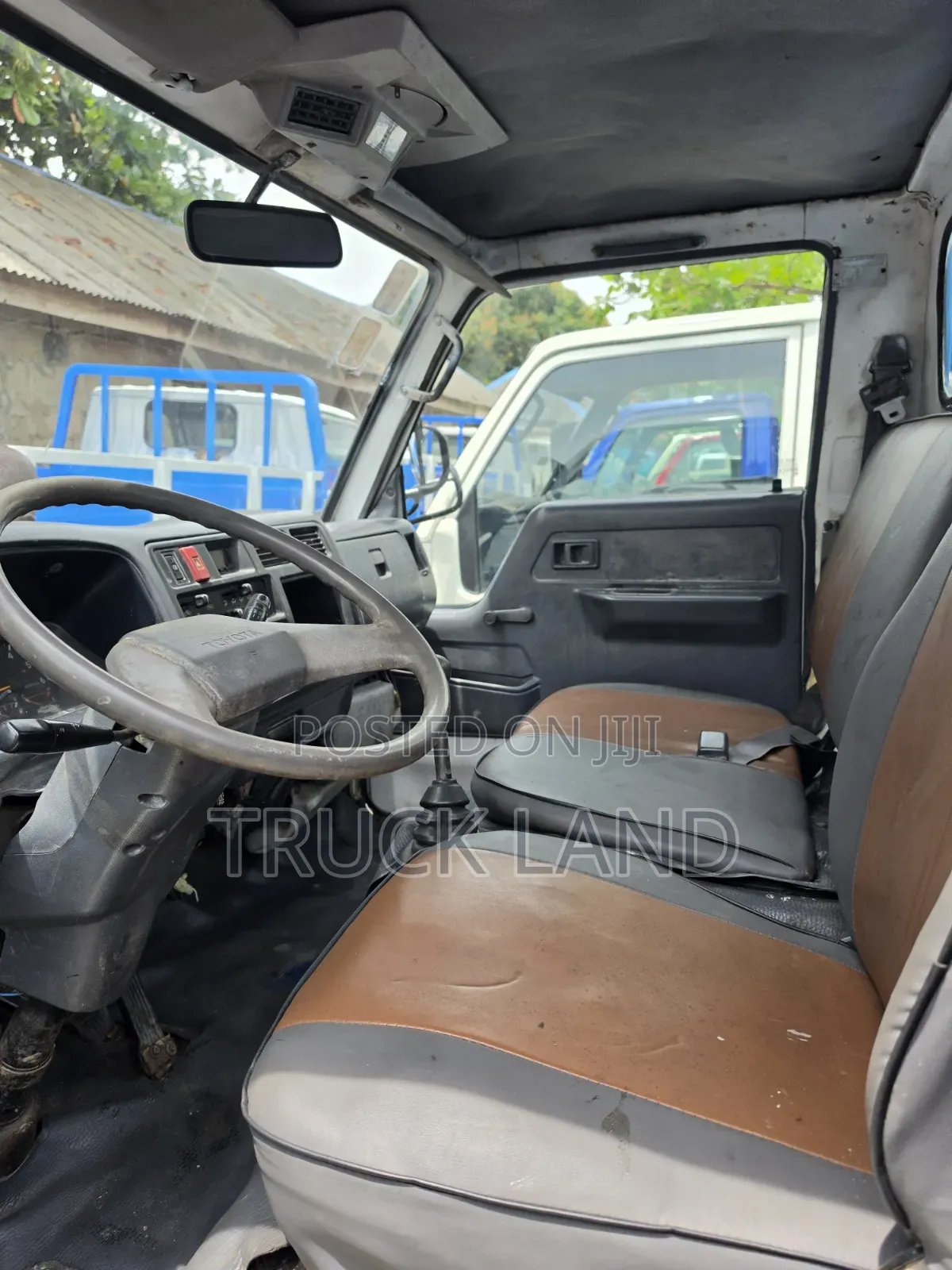 Toyota Dyna 150 Six Wheel 3Y 2.4l Engine