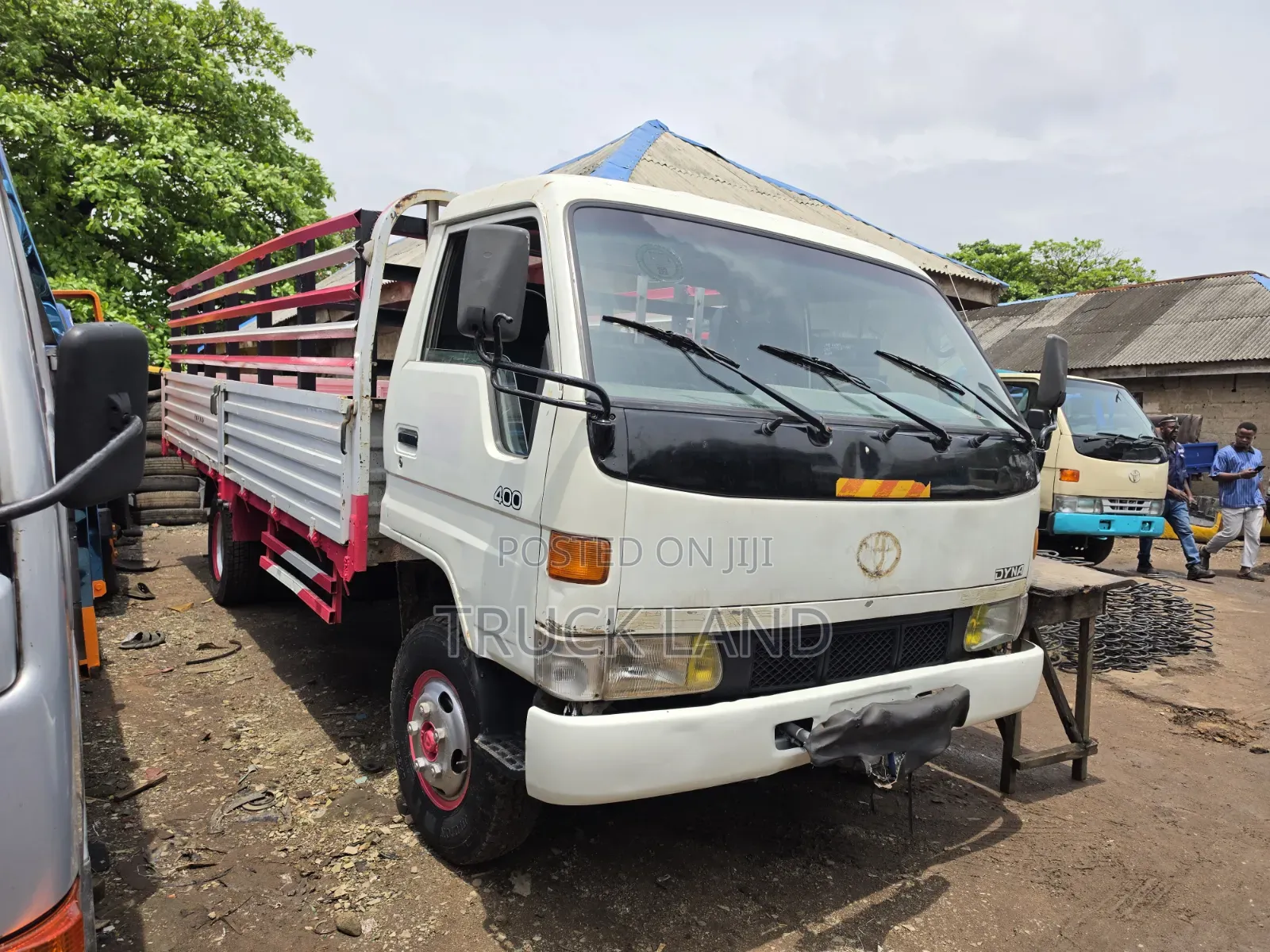 Toyota Dyna 400 3 Wipper Diesel Engine