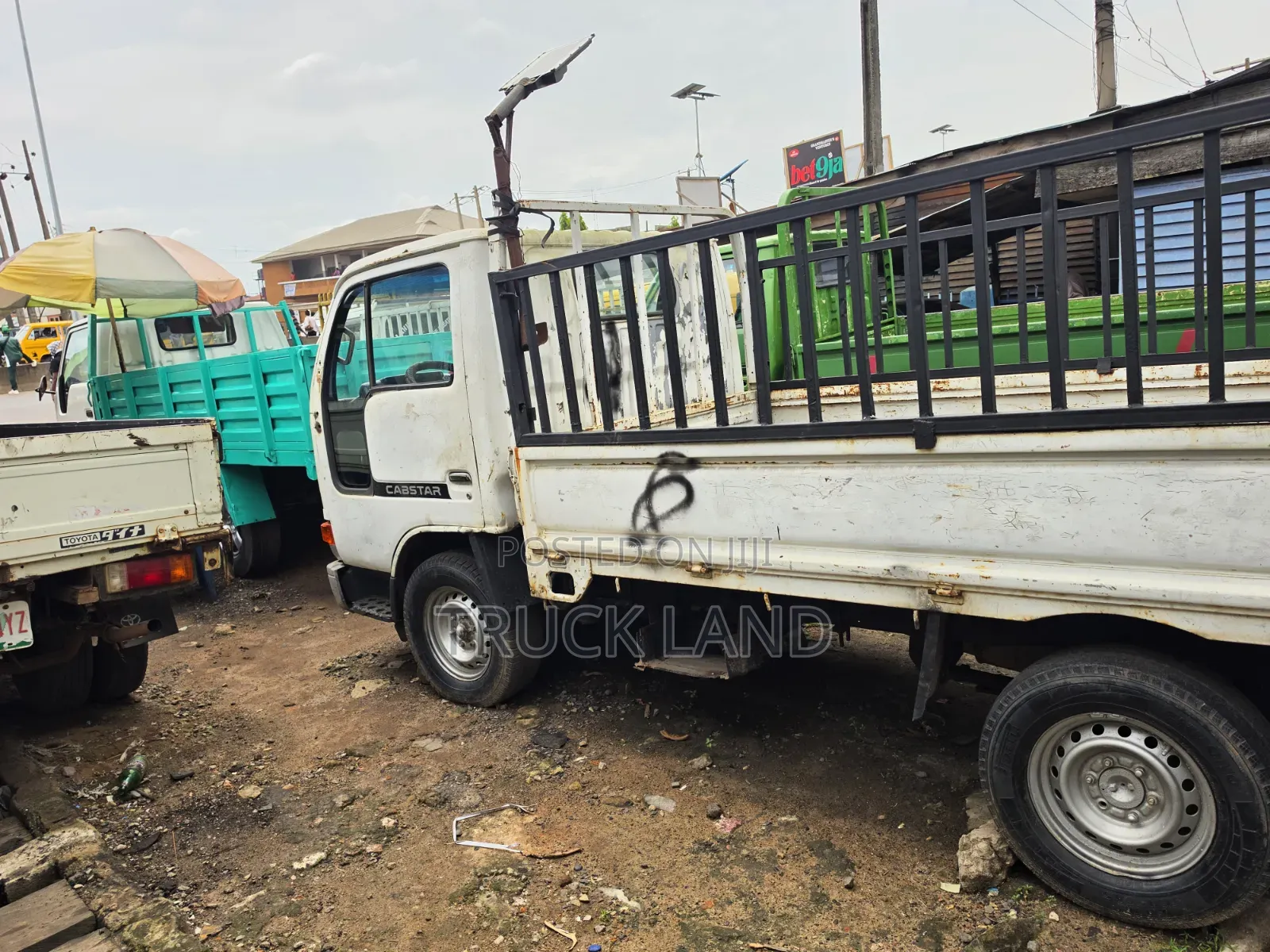 Nissan Cabstar Petrol Engine Normal Bucket