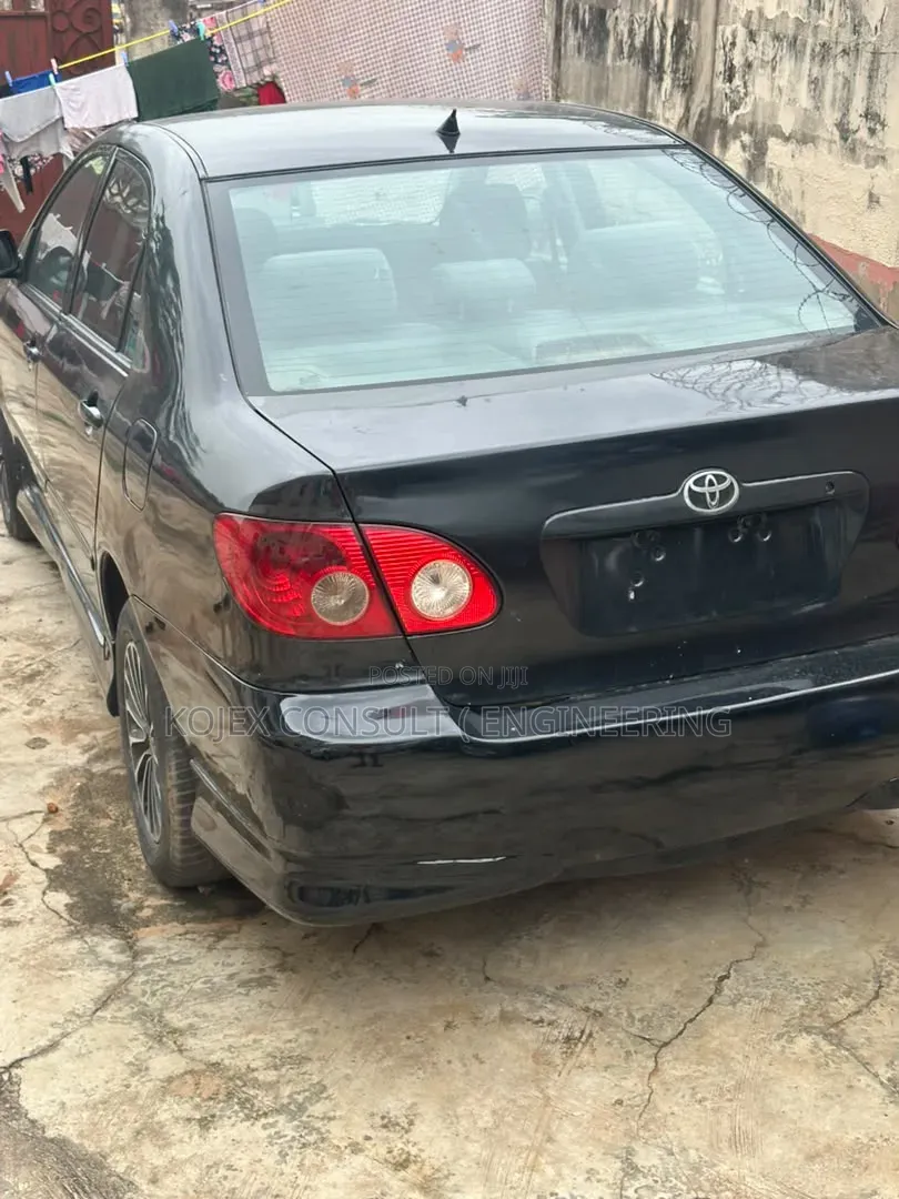 Toyota Corolla S 2005 Black