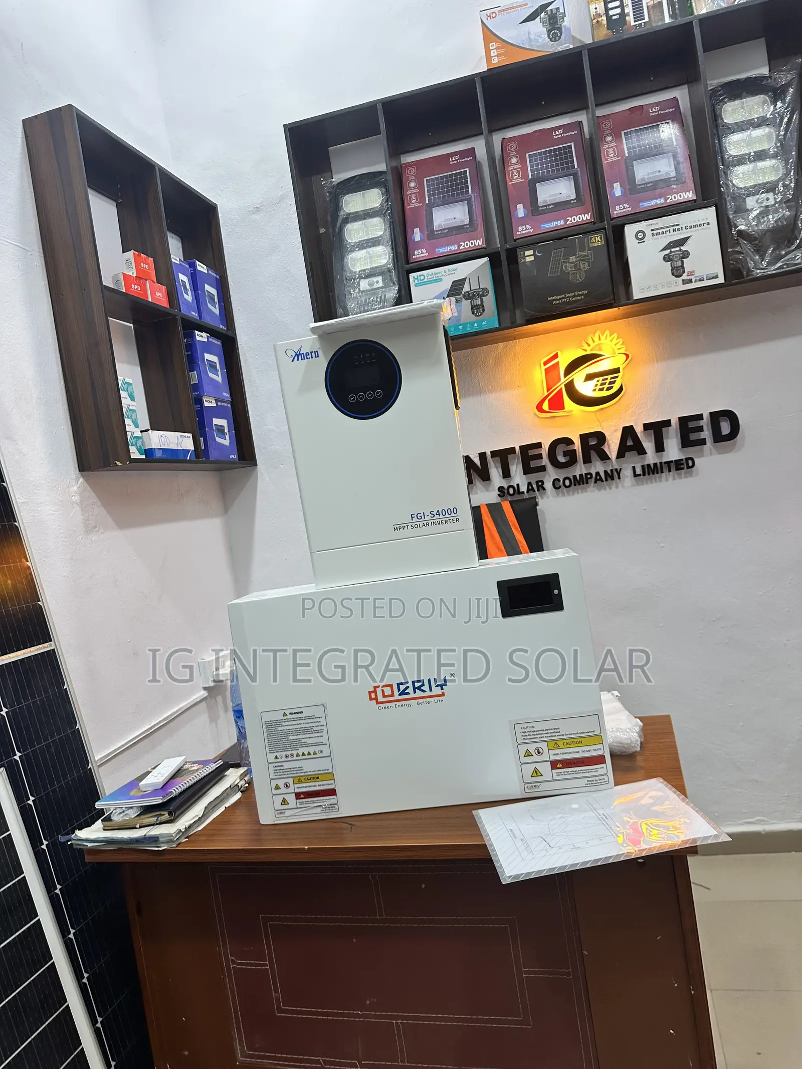5kwh Deriy Lithium Battery With 4kva Hybrid Inverter