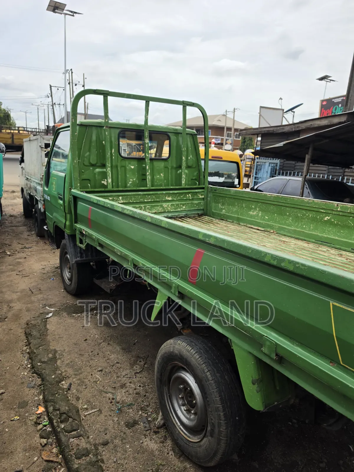 Toyota Dyna 150 Normal Bucket First Body